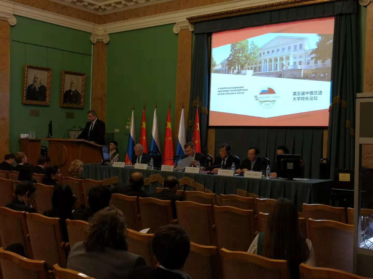 mmexport1542588555613