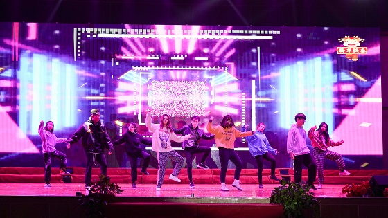 琛楄垶銆妏arty銆?